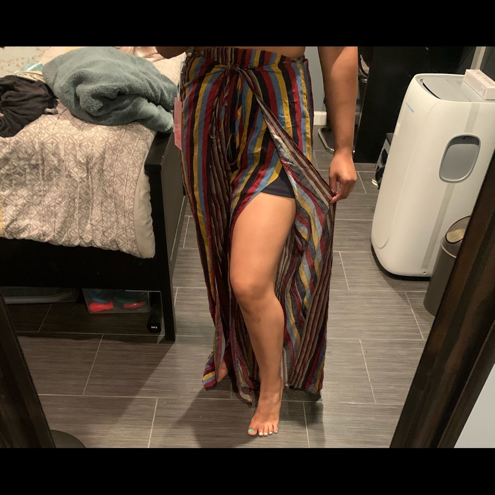 Striped split pants - Picture 3 of 9